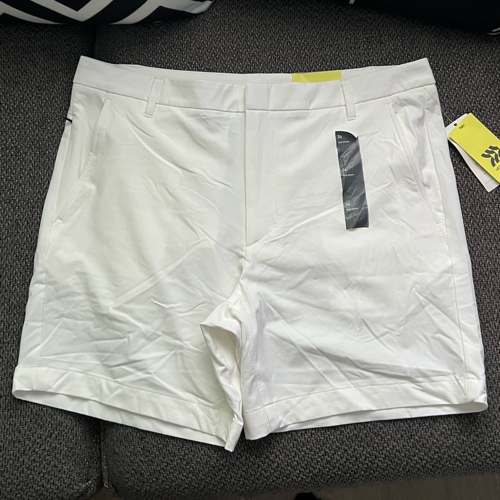 All in Motion Women's White Flat Front Shorts